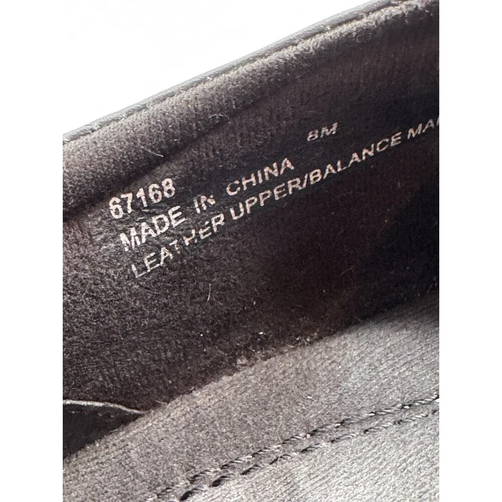 Clarks Shoes Women’s Slip On Whistle Resort Black Lea Size 8M Casual Office